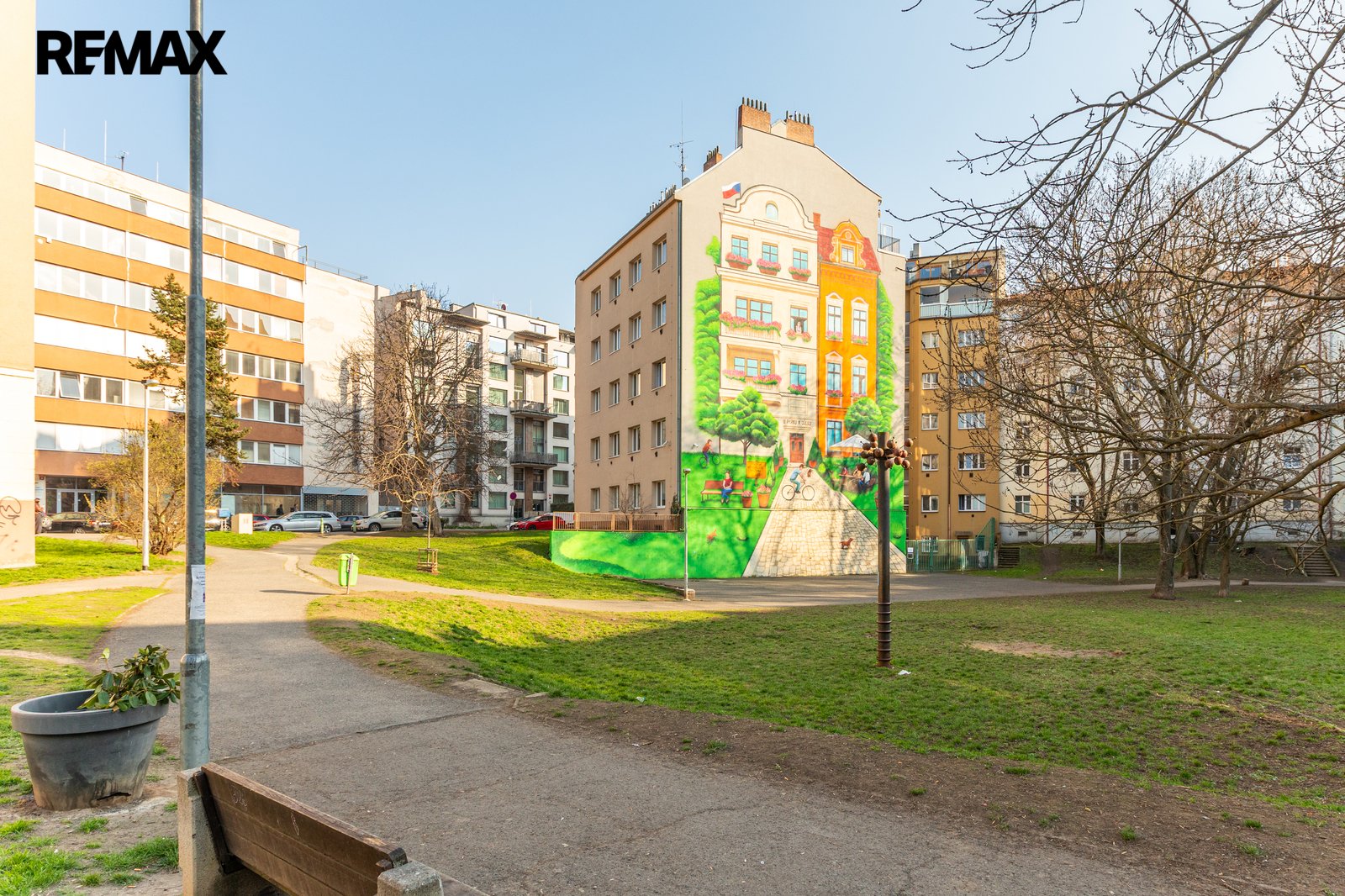 Prodej bytu 2+kk v osobním vlastnictví 47 m², Praha 8 - Libeň