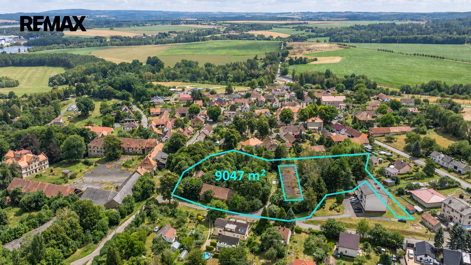 Prodej pozemku 9047 m², Soutice